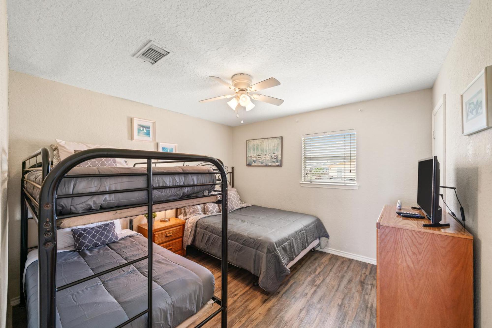 Amazing Oceanfront 2Br Home Cozy Peaceful And Kid And Pet Friendly Freeport Exterior photo